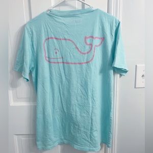 light blue and pink vineyard vines t shirt